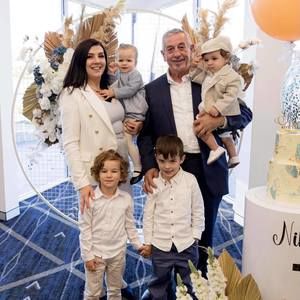 Meet your Posher, Zana